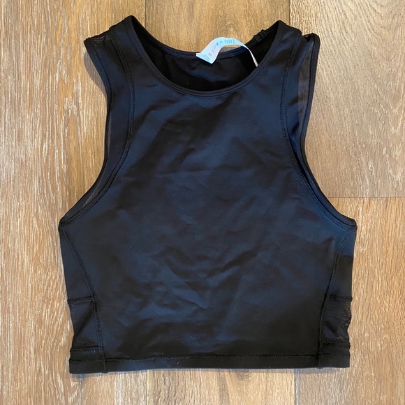 lululemon athletica Tops - NWOT Lululemon Crop Top